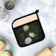 Load image into Gallery viewer, White Roses Pot Holder
